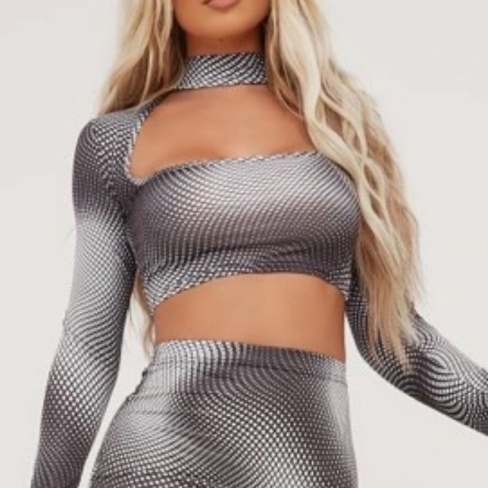 Ego- Choker Detail Mono Print Crop Top, SIZE: US 4, UK 8